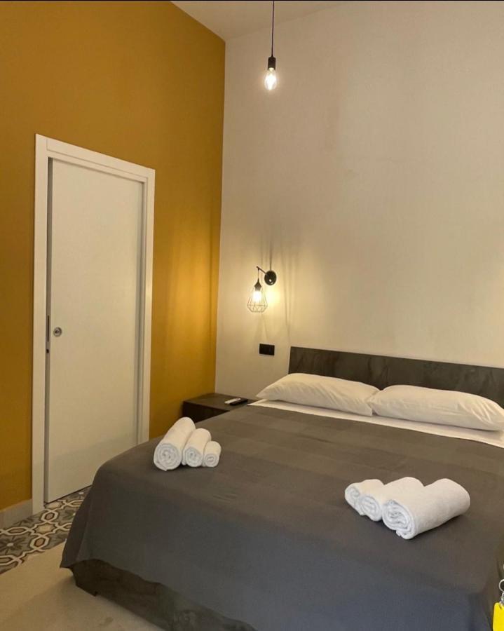 B&B Vittoria ナポリ エクステリア 写真